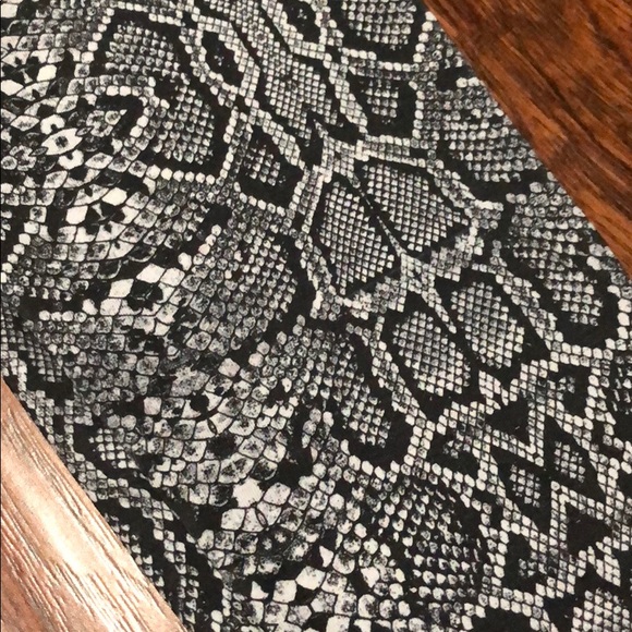 ACTIVEFIT Leggings - Picture 5 of 6